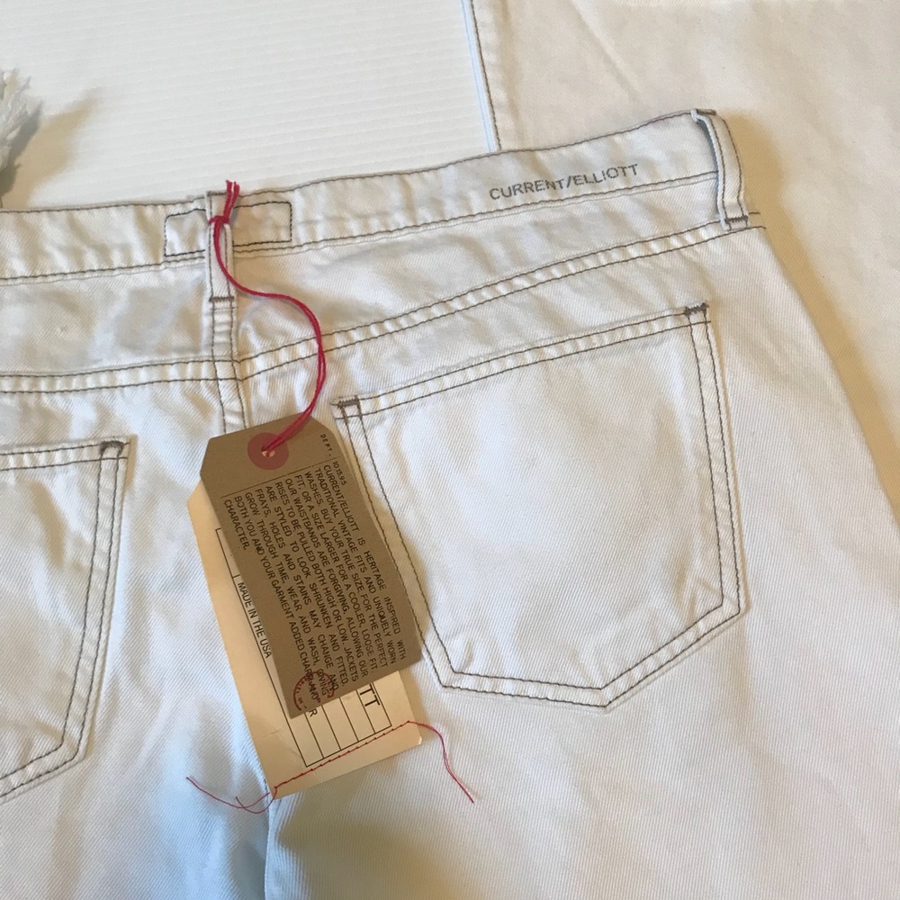Current Elliott NEW Frayed Flip flop flare jeans - Picture 4 of 7